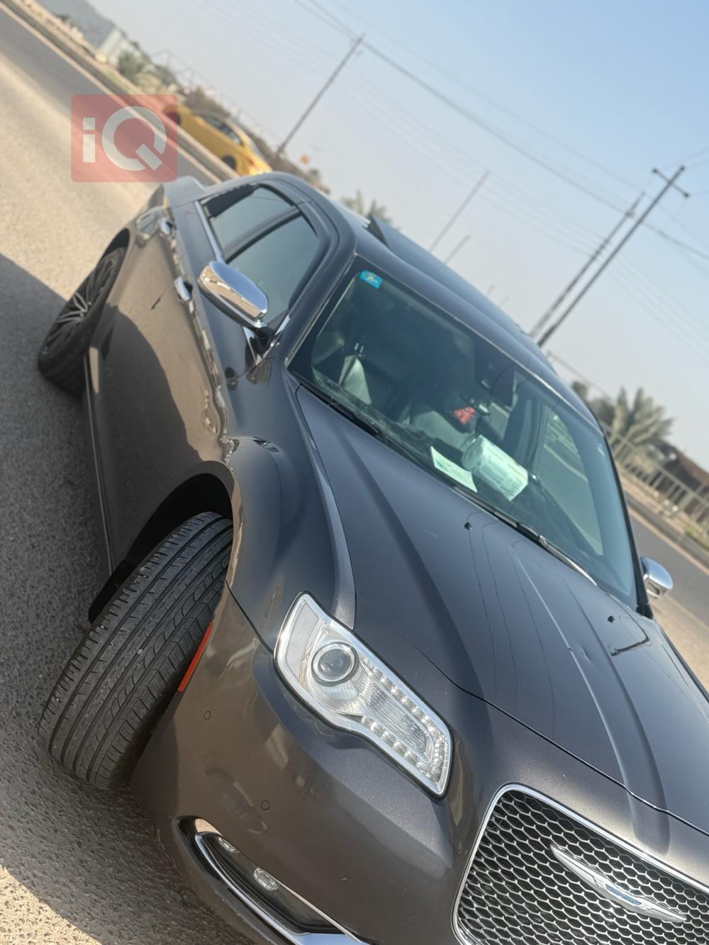 كرايسلر 300
